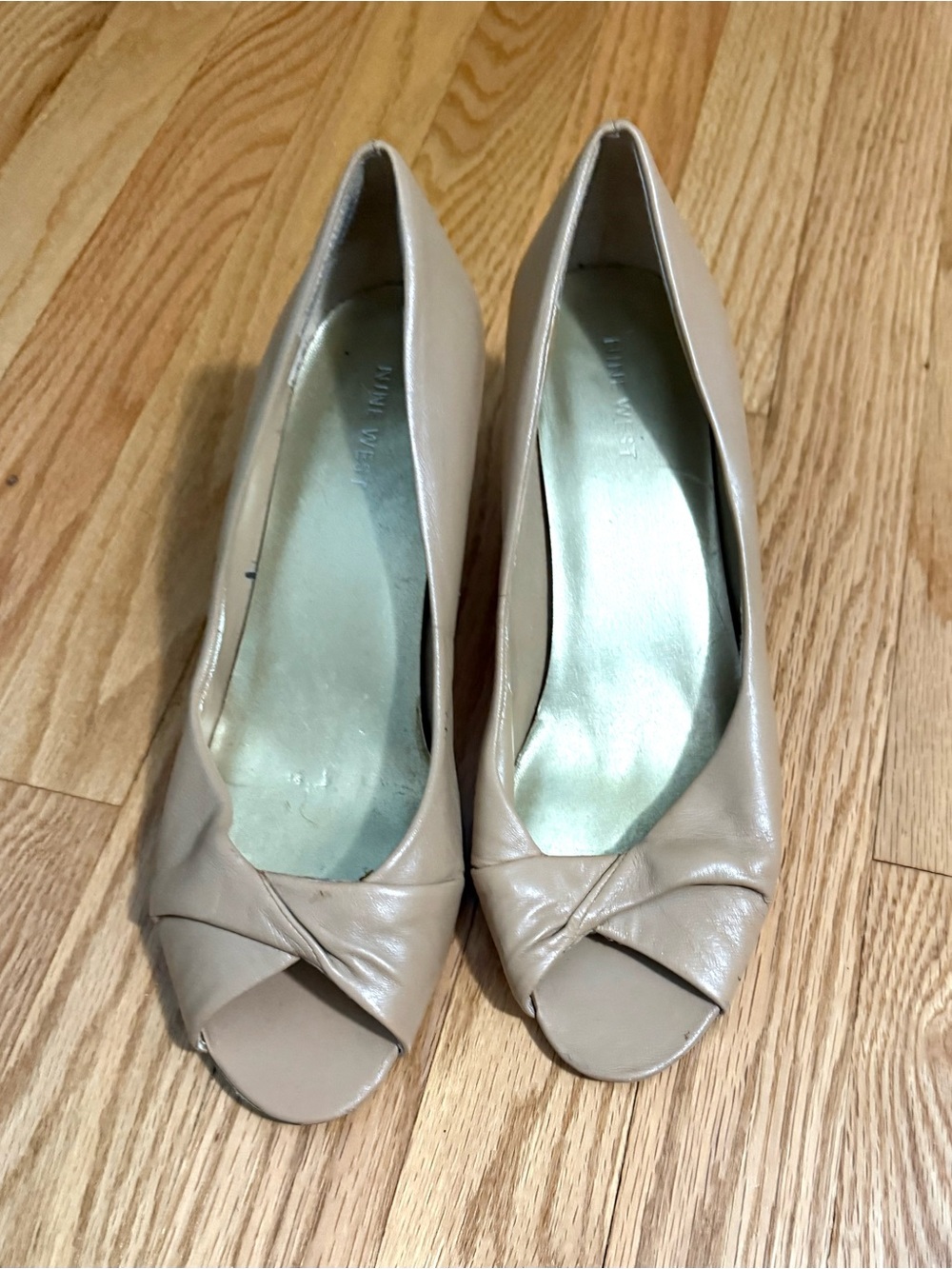 Nine West Tan Heels 8.5